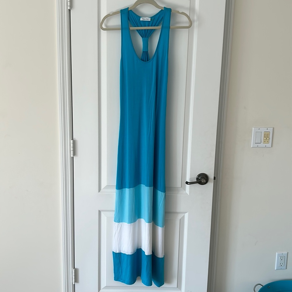 Multi colored blue maxi dress size 10 in excellent condition.
